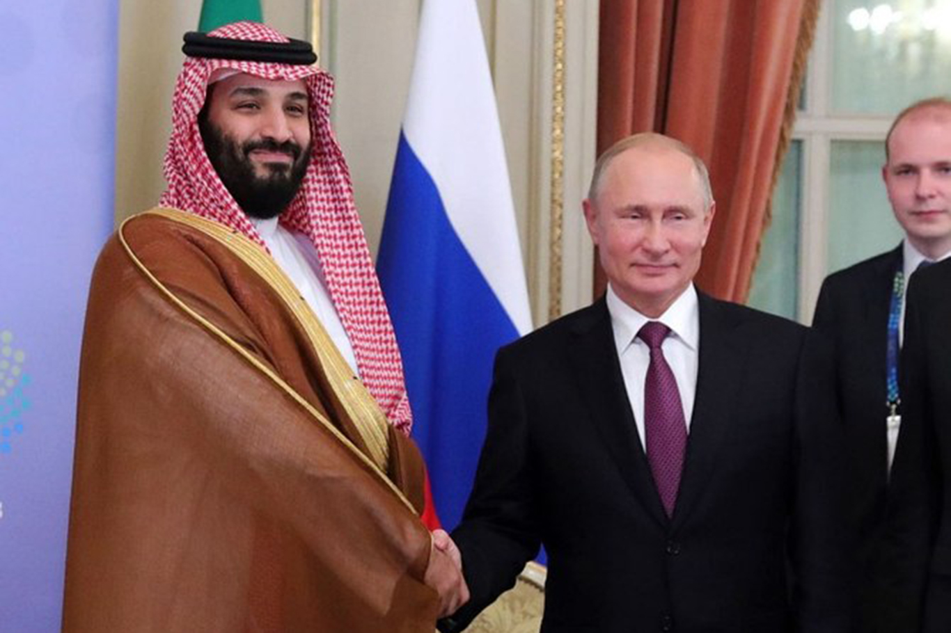 Rusya Devlet Başkanı Putin, Suudi Prens Selman ile ile görüştü