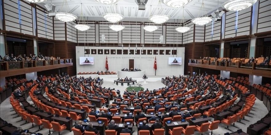 Emniyet Teşkilatı ve basına yönelik düzenlemeleri de içeren kanun teklifi TBMM Genel Kurulunda kabul edildi