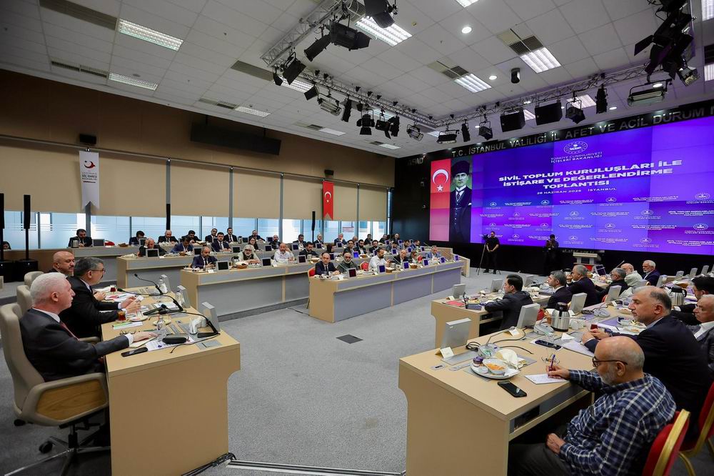 Yabancı istihdamında düzenleme: Çalışma izni muafiyeti geldi