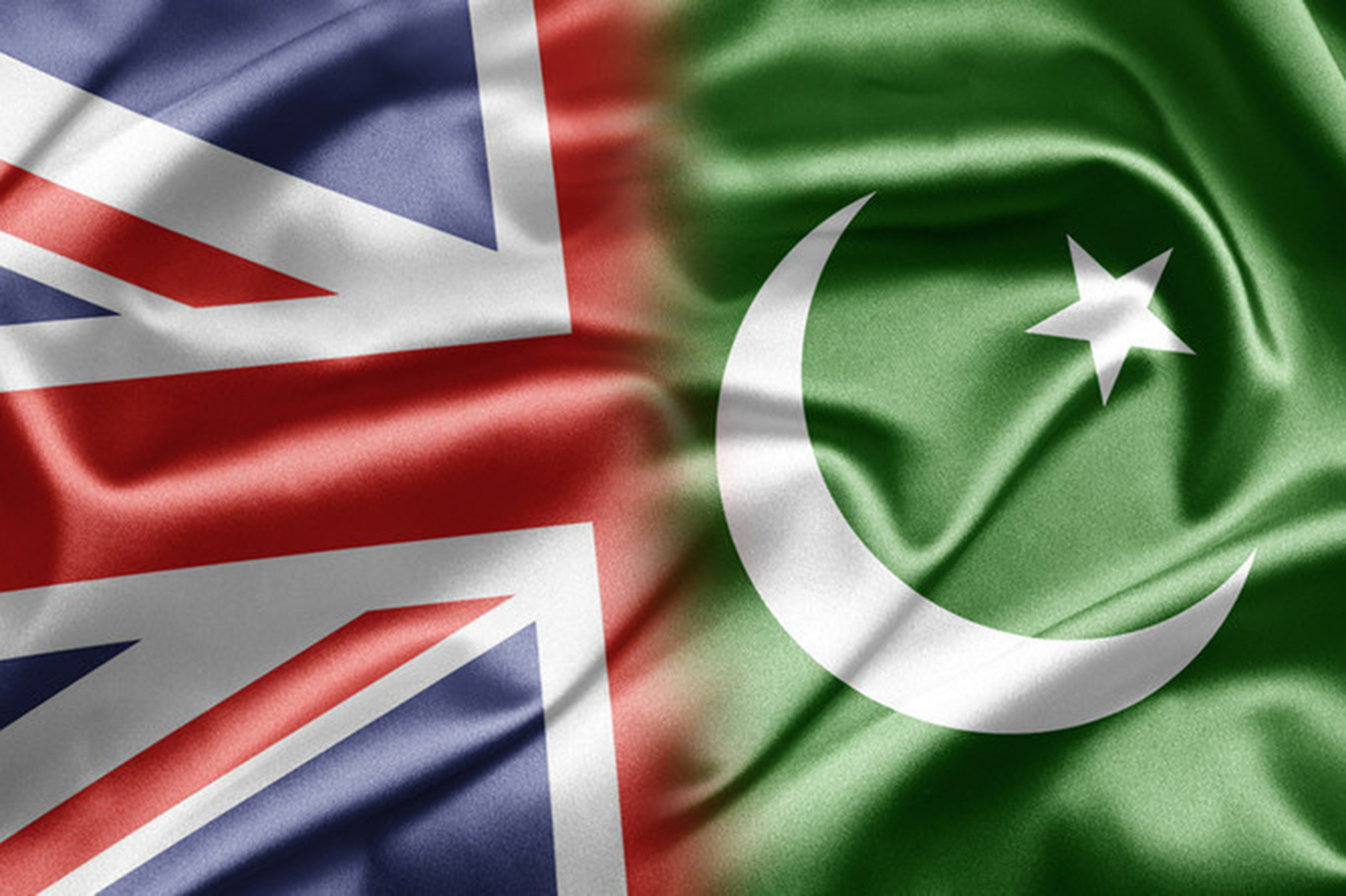 Pakistan ve İngiltere dışişleri bakanları mutabakat sürecini ele aldı