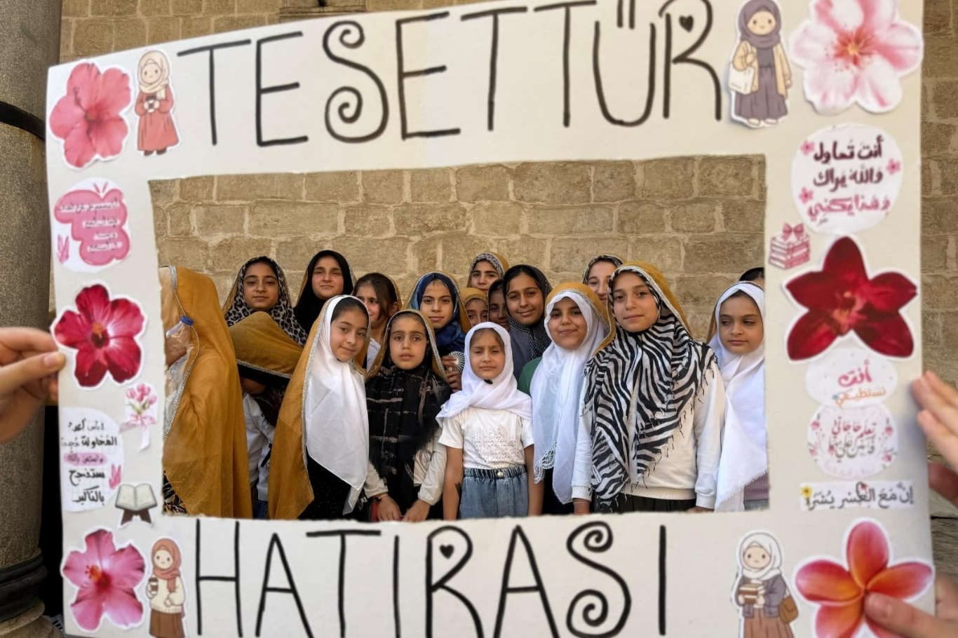 Tarsus'ta "Niyet ettim örtünmeye, Emrin başım üstüne" programı düzenlendi