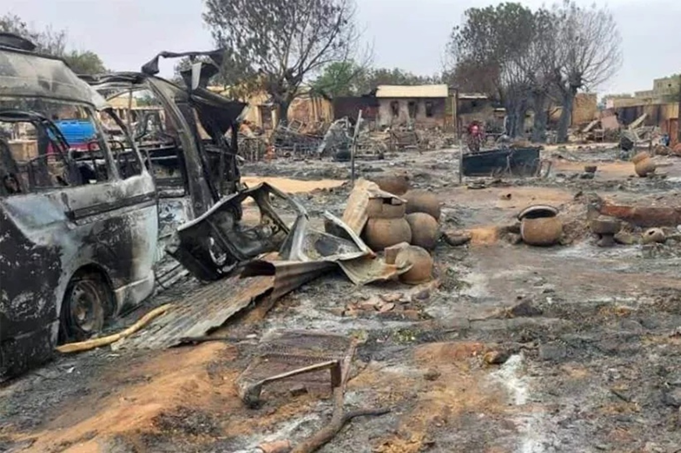 Sudan'da yılın ilk yarısında en az 330 çocuk öldü veya yaralandı