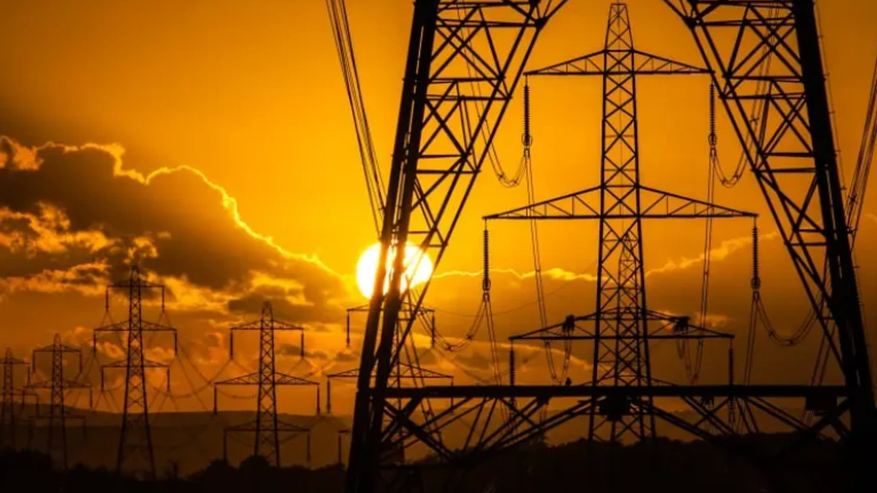 13 Ağustos Elektrik Kesintisi: Osmaniye'de 8 saat boyunca bölgesel elektrik kesintileri yapılacak