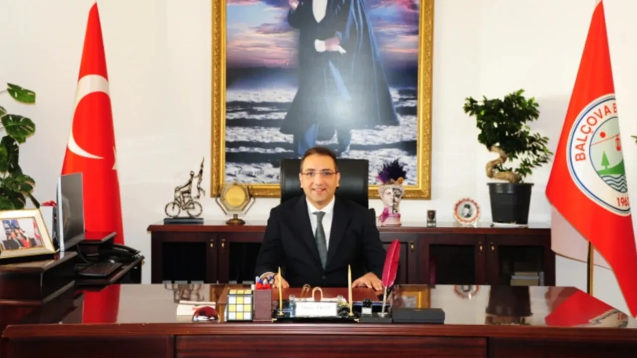 Balçova Belediye Başkanı Onur Yiğit görevine iade edildi