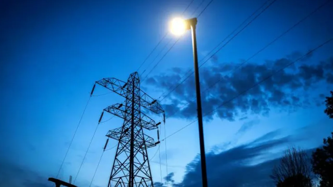 Kırklareli'de 25 Ağustos 2026 Elektrik Kesintisi Programı: Hangi İlçeler Etkilenecek?