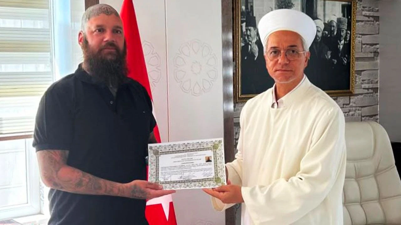 Macaristan uyruklu Petrin, Manavgat'ta Müslüman oldu
